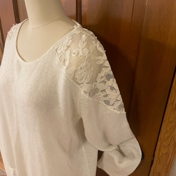 LC Lauren Conrad White Sheer Sweater with Lace Details - Picture 4 of 11